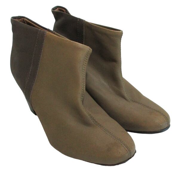 LL Bean Women's Brown Pull On High Heel Ankle Boots Size 7.5M - Picture 1 of 10